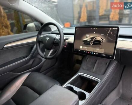 Серый Тесла Модель 3, объемом двигателя 0 л и пробегом 160 тыс. км за 19500 $, фото 21 на Automoto.ua