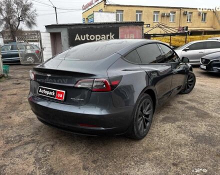 Серый Тесла Модель 3, объемом двигателя 0 л и пробегом 69 тыс. км за 25990 $, фото 4 на Automoto.ua