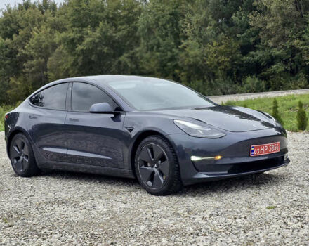 Тесла Модель 3 2022 в Кривом Роге на Automoto.ua Серый Тесла Модель 3, объемом двигателя 0 л и пробегом 123 тыс. км за 21000 $, фото 9 на Automoto.ua