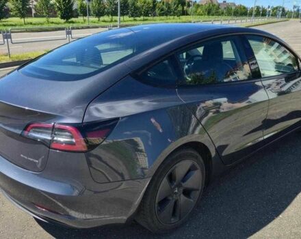 Тесла Модель 3 2022 в Киеве на Automoto.ua Серый Тесла Модель 3, объемом двигателя 0 л и пробегом 69 тыс. км за 18500 $, фото 1 на Automoto.ua