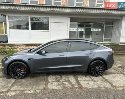 Серый Тесла Модель 3, объемом двигателя 0 л и пробегом 68 тыс. км за 24600 $, фото 17 на Automoto.ua