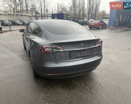 Сірий Тесла Модель 3, об'ємом двигуна 0 л та пробігом 107 тис. км за 17800 $, фото 15 на Automoto.ua