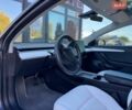 Серый Тесла Модель 3, объемом двигателя 0 л и пробегом 82 тыс. км за 22300 $, фото 8 на Automoto.ua