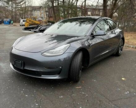 Серый Тесла Модель 3, объемом двигателя 0 л и пробегом 23 тыс. км за 10500 $, фото 2 на Automoto.ua