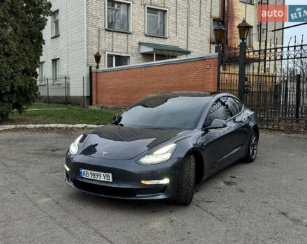Серый Тесла Модель 3, объемом двигателя 0 л и пробегом 160 тыс. км за 20500 $, фото 2 на Automoto.ua
