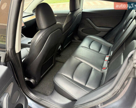 Серый Тесла Модель 3, объемом двигателя 0 л и пробегом 113 тыс. км за 19200 $, фото 8 на Automoto.ua