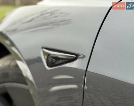 Серый Тесла Модель 3, объемом двигателя 0 л и пробегом 46 тыс. км за 20000 $, фото 41 на Automoto.ua