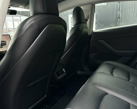 Сірий Тесла Модель 3, об'ємом двигуна 0 л та пробігом 51 тис. км за 23900 $, фото 10 на Automoto.ua