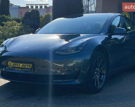Тесла Модель 3 2022 в Львове на Automoto.ua Серый Тесла Модель 3, объемом двигателя 0 л и пробегом 35 тыс. км за 24700 $, фото 2 на Automoto.ua