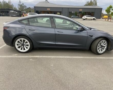 Тесла Модель 3 2022 у Києві на Automoto.ua Сірий Тесла Модель 3, об'ємом двигуна 1 л та пробігом 130 тис. км за 19200 $, фото 2 на Automoto.ua