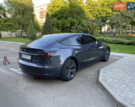 Сірий Тесла Модель 3, об'ємом двигуна 0 л та пробігом 53 тис. км за 22000 $, фото 4 на Automoto.ua