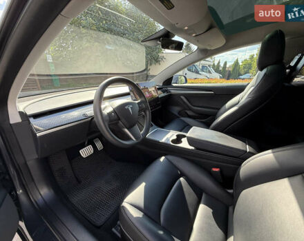 Серый Тесла Модель 3, объемом двигателя 0 л и пробегом 71 тыс. км за 24500 $, фото 7 на Automoto.ua