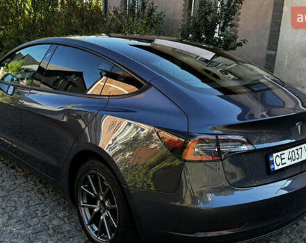 Тесла Модель 3 2022 у Чернівцях на Automoto.ua Сірий Тесла Модель 3, об'ємом двигуна 0 л та пробігом 107 тис. км за 18700 $, фото 12 на Automoto.ua