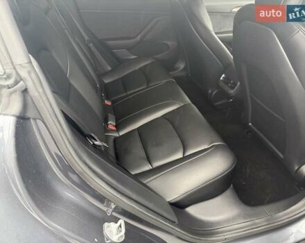 Сірий Тесла Модель 3, об'ємом двигуна 0 л та пробігом 107 тис. км за 18500 $, фото 29 на Automoto.ua