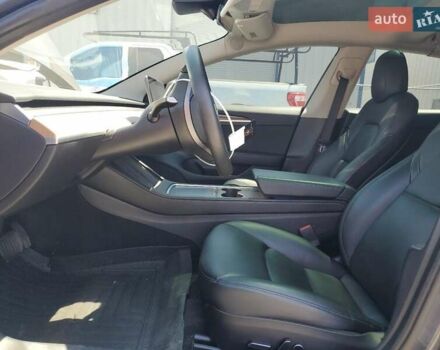 Сірий Тесла Модель 3, об'ємом двигуна 0 л та пробігом 112 тис. км за 8100 $, фото 6 на Automoto.ua