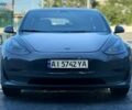 Серый Тесла Модель 3, объемом двигателя 0 л и пробегом 102 тыс. км за 15500 $, фото 1 на Automoto.ua
