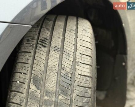 Серый Тесла Модель 3, объемом двигателя 0 л и пробегом 46 тыс. км за 20000 $, фото 46 на Automoto.ua