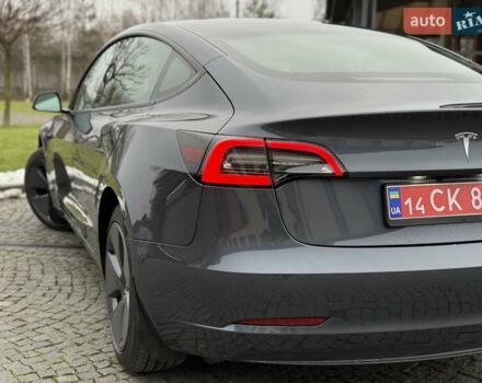 Серый Тесла Модель 3, объемом двигателя 0 л и пробегом 46 тыс. км за 20000 $, фото 37 на Automoto.ua