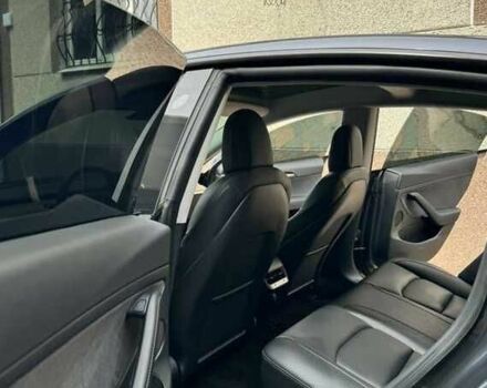 Тесла Модель 3 2022 у Києві на Automoto.ua Сірий Тесла Модель 3, об'ємом двигуна 0 л та пробігом 37 тис. км за 16000 $, фото 8 на Automoto.ua
