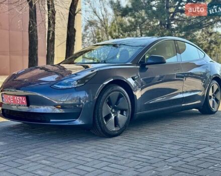 Сірий Тесла Модель 3, об'ємом двигуна 0 л та пробігом 64 тис. км за 21500 $, фото 3 на Automoto.ua