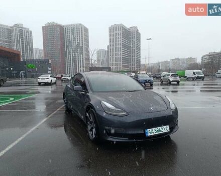 Серый Тесла Модель 3, объемом двигателя 0 л и пробегом 28 тыс. км за 21000 $, фото 7 на Automoto.ua