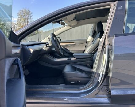 Сірий Тесла Модель 3, об'ємом двигуна 0 л та пробігом 59 тис. км за 22700 $, фото 3 на Automoto.ua