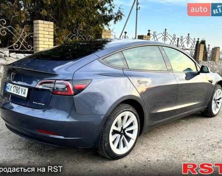 Сірий Тесла Модель 3, об'ємом двигуна 0 л та пробігом 66 тис. км за 24300 $, фото 4 на Automoto.ua