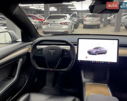Серый Тесла Модель 3, объемом двигателя 0 л и пробегом 32 тыс. км за 21500 $, фото 23 на Automoto.ua