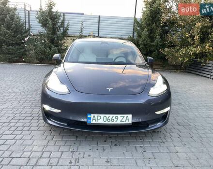 Сірий Тесла Модель 3, об'ємом двигуна 0 л та пробігом 80 тис. км за 24000 $, фото 1 на Automoto.ua