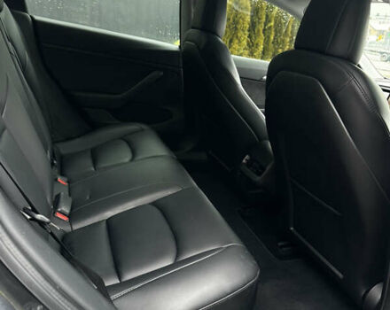 Сірий Тесла Модель 3, об'ємом двигуна 0 л та пробігом 51 тис. км за 23900 $, фото 12 на Automoto.ua