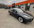 Серый Тесла Модель 3, объемом двигателя 0 л и пробегом 4 тыс. км за 33000 $, фото 4 на Automoto.ua