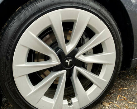 Серый Тесла Модель 3, объемом двигателя 0 л и пробегом 101 тыс. км за 16650 $, фото 21 на Automoto.ua