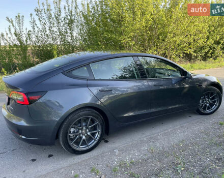 Сірий Тесла Модель 3, об'ємом двигуна 0 л та пробігом 5 тис. км за 23500 $, фото 5 на Automoto.ua