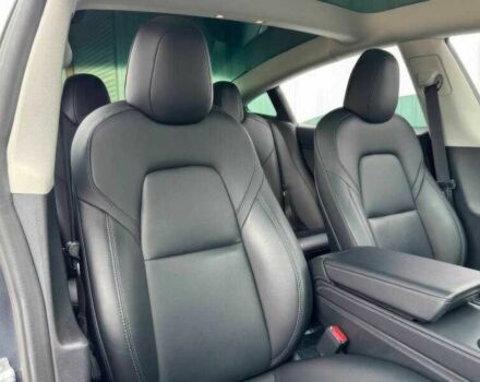 Серый Тесла Модель 3, объемом двигателя 0 л и пробегом 29 тыс. км за 11000 $, фото 14 на Automoto.ua