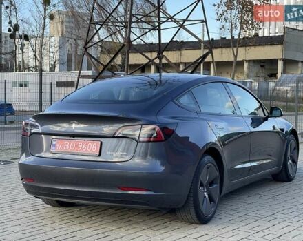 Серый Тесла Модель 3, объемом двигателя 0 л и пробегом 73 тыс. км за 22000 $, фото 11 на Automoto.ua