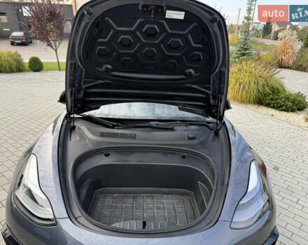 Серый Тесла Модель 3, объемом двигателя 0 л и пробегом 76 тыс. км за 20800 $, фото 27 на Automoto.ua