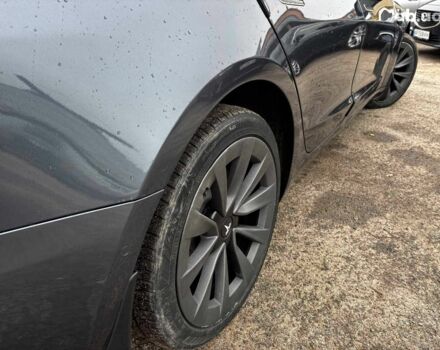 Серый Тесла Модель 3, объемом двигателя 0 л и пробегом 69 тыс. км за 25990 $, фото 12 на Automoto.ua