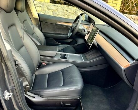 Сірий Тесла Модель 3, об'ємом двигуна 0 л та пробігом 66 тис. км за 24300 $, фото 6 на Automoto.ua