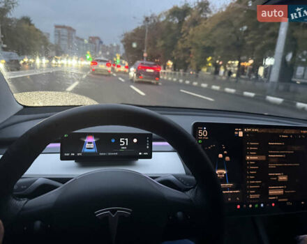 Серый Тесла Модель 3, объемом двигателя 0 л и пробегом 131 тыс. км за 27000 $, фото 20 на Automoto.ua