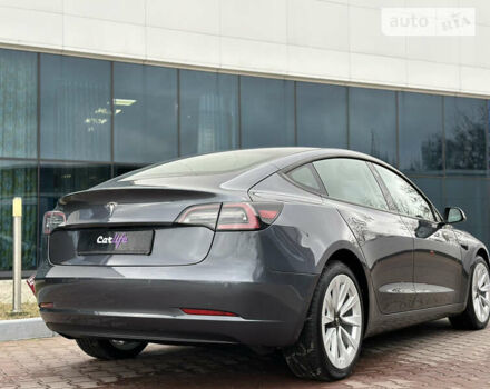 Серый Тесла Модель 3, объемом двигателя 0 л и пробегом 1 тыс. км за 28300 $, фото 16 на Automoto.ua