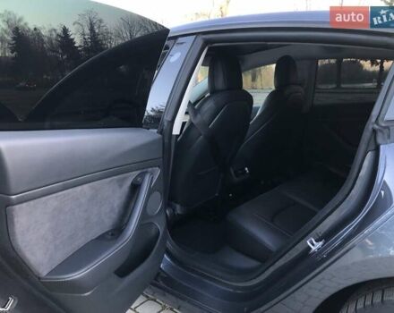 Сірий Тесла Модель 3, об'ємом двигуна 0 л та пробігом 51 тис. км за 22700 $, фото 10 на Automoto.ua