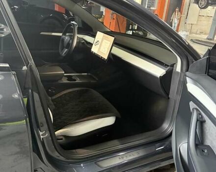 Сірий Тесла Модель 3, об'ємом двигуна 0 л та пробігом 69 тис. км за 22500 $, фото 1 на Automoto.ua