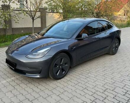 Сірий Тесла Модель 3, об'ємом двигуна 0 л та пробігом 28 тис. км за 23500 $, фото 2 на Automoto.ua