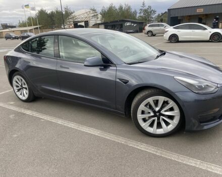 Тесла Модель 3 2022 у Києві на Automoto.ua Сірий Тесла Модель 3, об'ємом двигуна 1 л та пробігом 130 тис. км за 19200 $, фото 3 на Automoto.ua