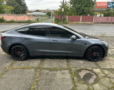 Серый Тесла Модель 3, объемом двигателя 0 л и пробегом 68 тыс. км за 24600 $, фото 8 на Automoto.ua