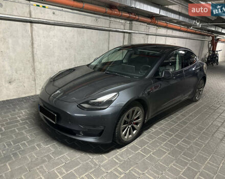Сірий Тесла Модель 3, об'ємом двигуна 0 л та пробігом 135 тис. км за 22500 $, фото 7 на Automoto.ua