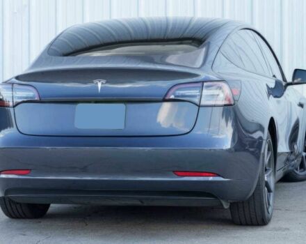Тесла Модель 3 2022 в Ивано-Франковске на Automoto.ua Серый Тесла Модель 3, объемом двигателя 0 л и пробегом 29 тыс. км за 13600 $, фото 5 на Automoto.ua