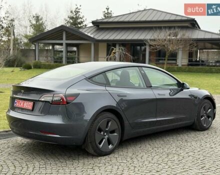 Серый Тесла Модель 3, объемом двигателя 0 л и пробегом 46 тыс. км за 20000 $, фото 7 на Automoto.ua