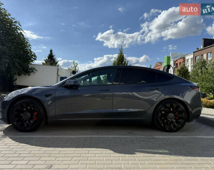 Серый Тесла Модель 3, объемом двигателя 0 л и пробегом 71 тыс. км за 24500 $, фото 4 на Automoto.ua