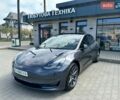 Серый Тесла Модель 3, объемом двигателя 0 л и пробегом 89 тыс. км за 21700 $, фото 3 на Automoto.ua